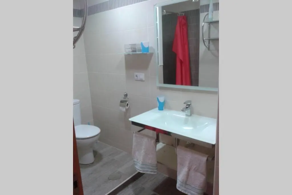 Bonito Apartamento Cerca Del Puerto Malaga