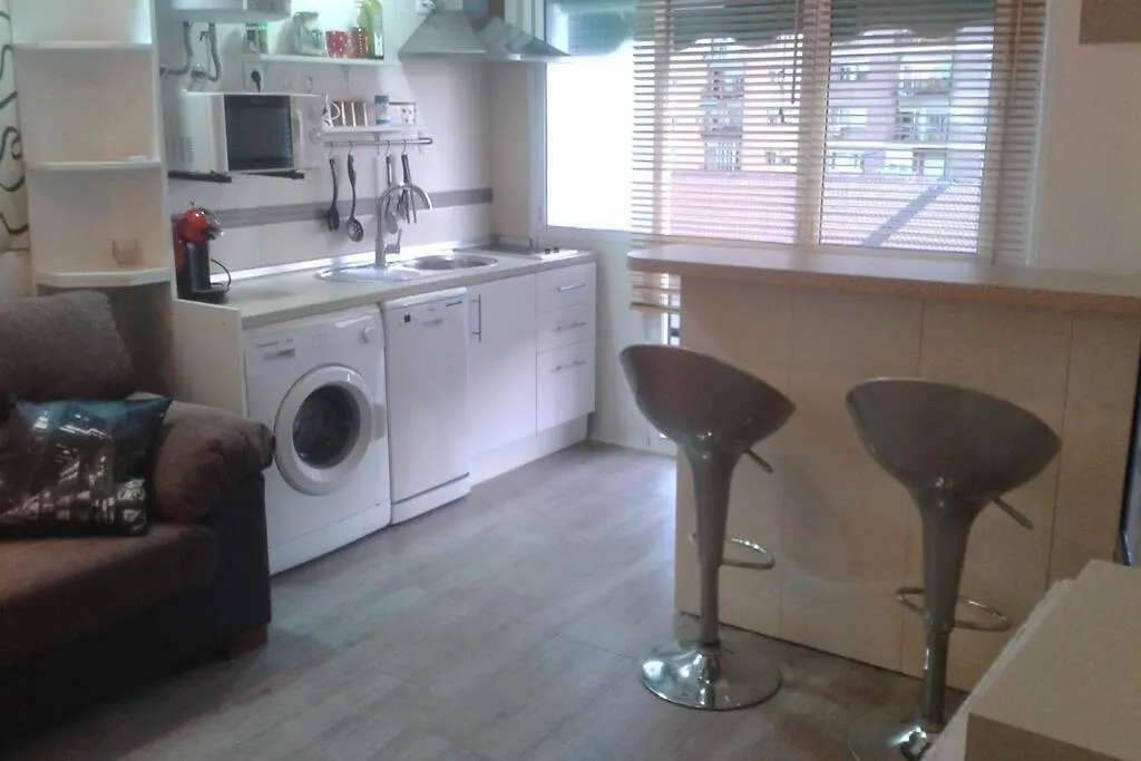 Bonito Apartamento Cerca Del Puerto مالقة 0*,  إسبانيا